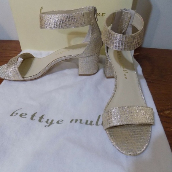 Bettye Muller Tangle Gold-Silver Sandals, 8 - Picture 1 of 4